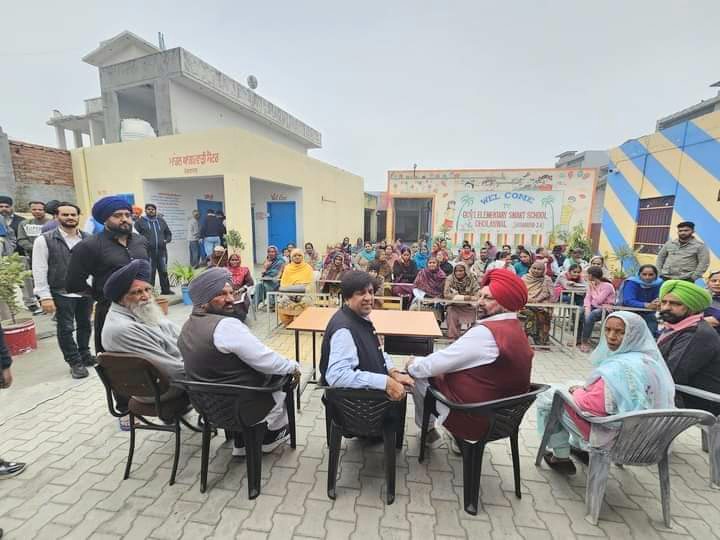 ਢੋਲਣਵਾਲ ਦੀ ਨਵੀਂ ਪੰਚਾਇਤ ਨੇ ਅੱਖਾਂ ਦਾ ਮੁਫਤ ਮੈਡੀਕਲ ਚੈਕਅੱਪ ਕੈਂਪ ਲਗਾਇਆ